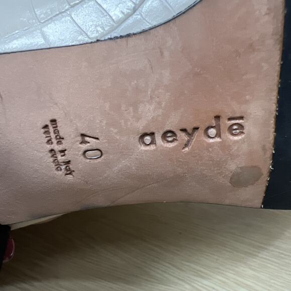 AEYDĒ Amelia Size 40 Crocodile-Effect Leather Ankle Boots $495 Value - Picture 11 of 12